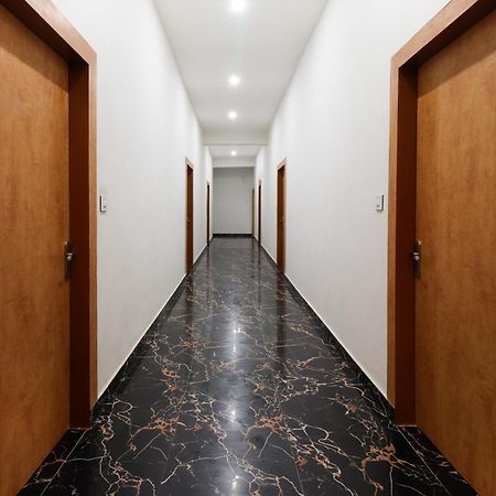 Hotel O Taj Royal Tajganj Экстерьер фото