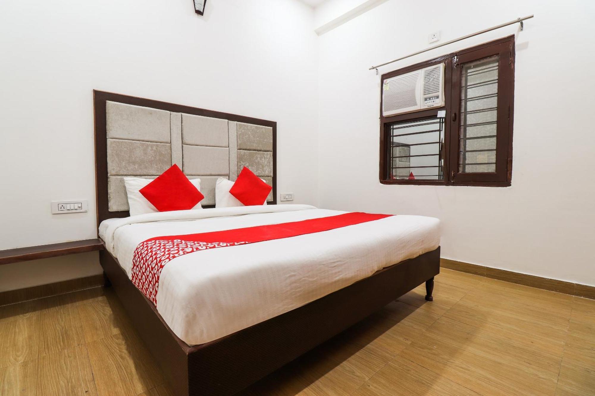 Hotel O Taj Royal Tajganj Экстерьер фото